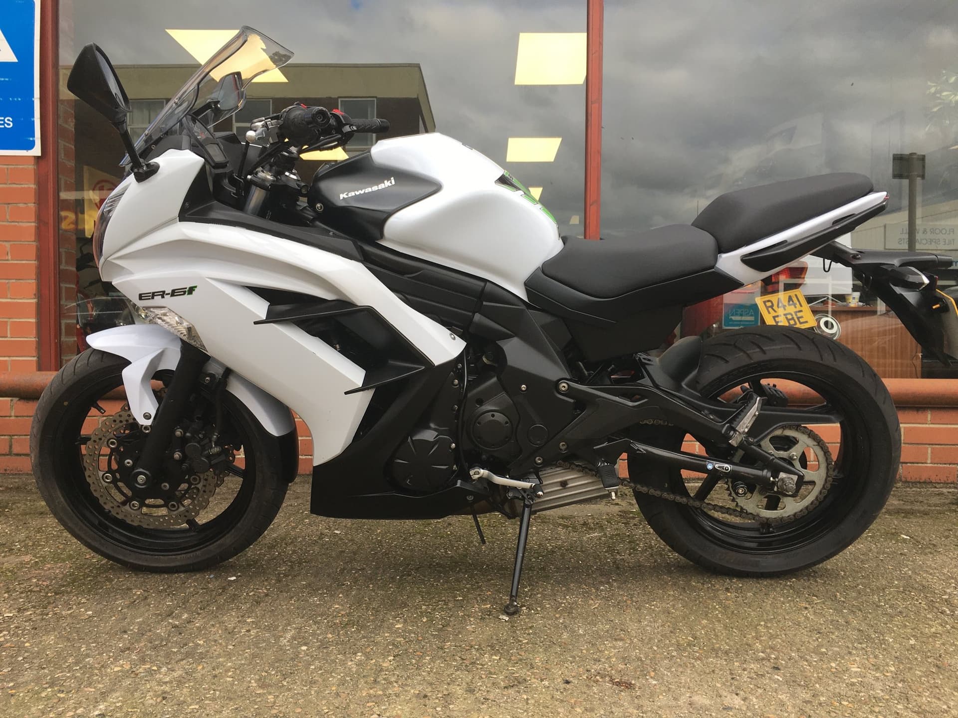 KAWASAKI ER6-F thumbnail 2