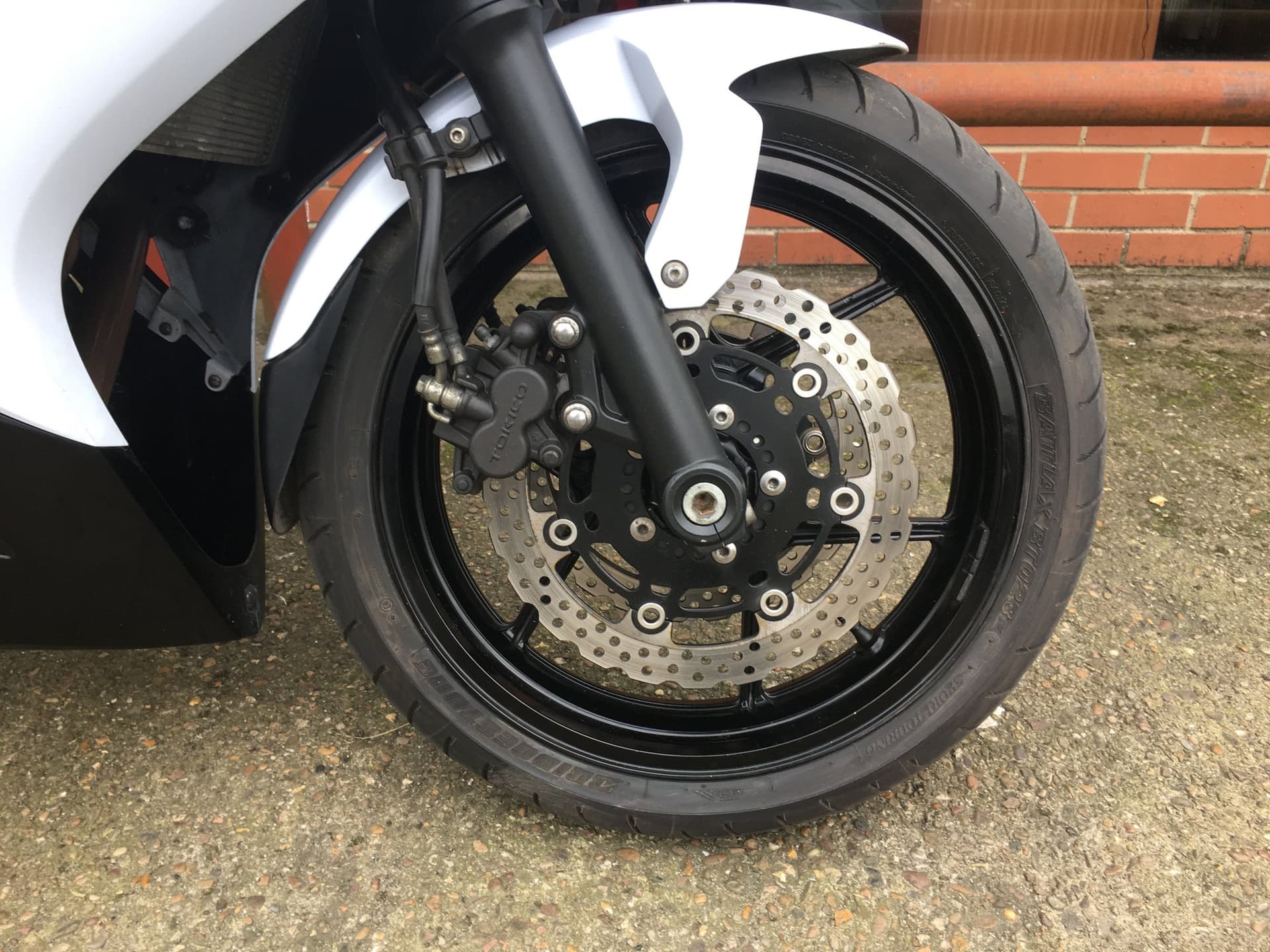 KAWASAKI ER6-F thumbnail 4