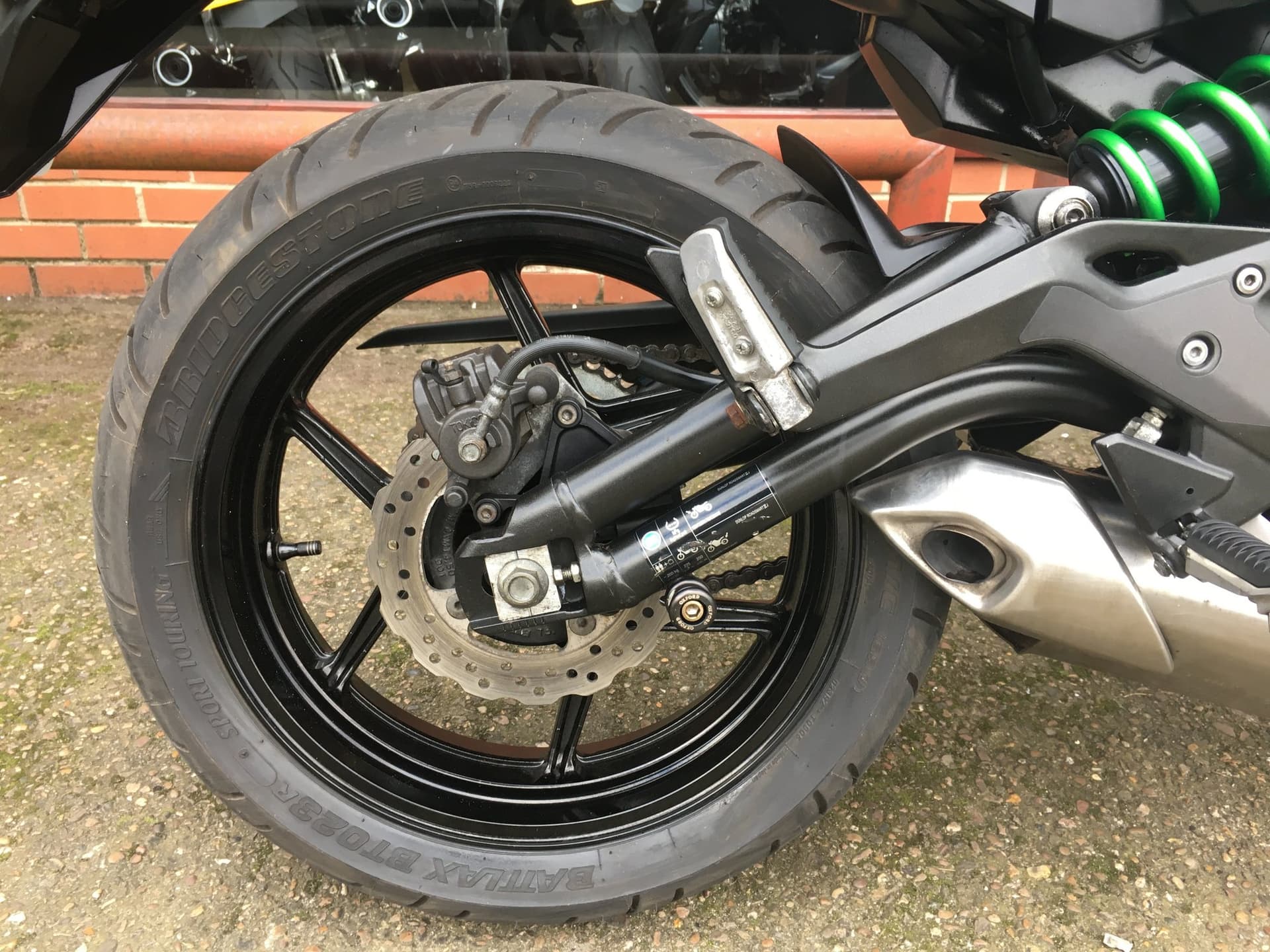 KAWASAKI ER6-F thumbnail 9