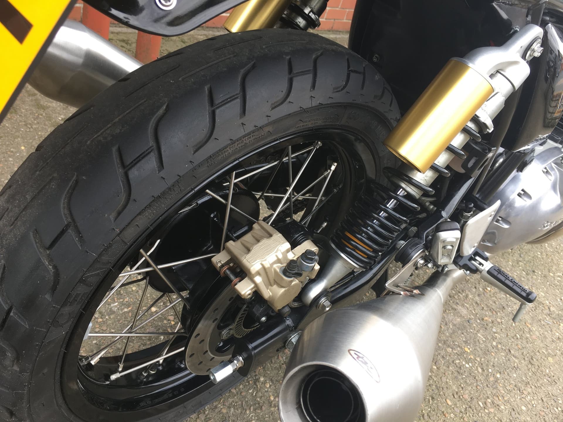 ROYAL ENFIELD CONTINENTAL GT650 thumbnail 11