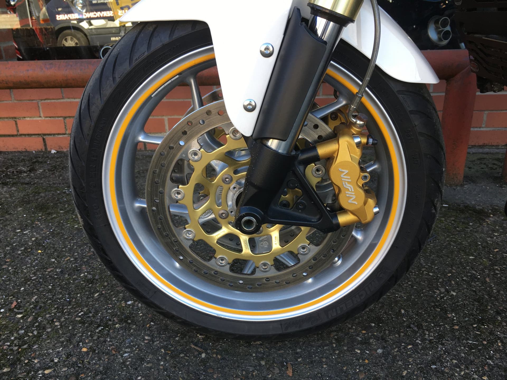 TRIUMPH TIGER 1050 thumbnail 3