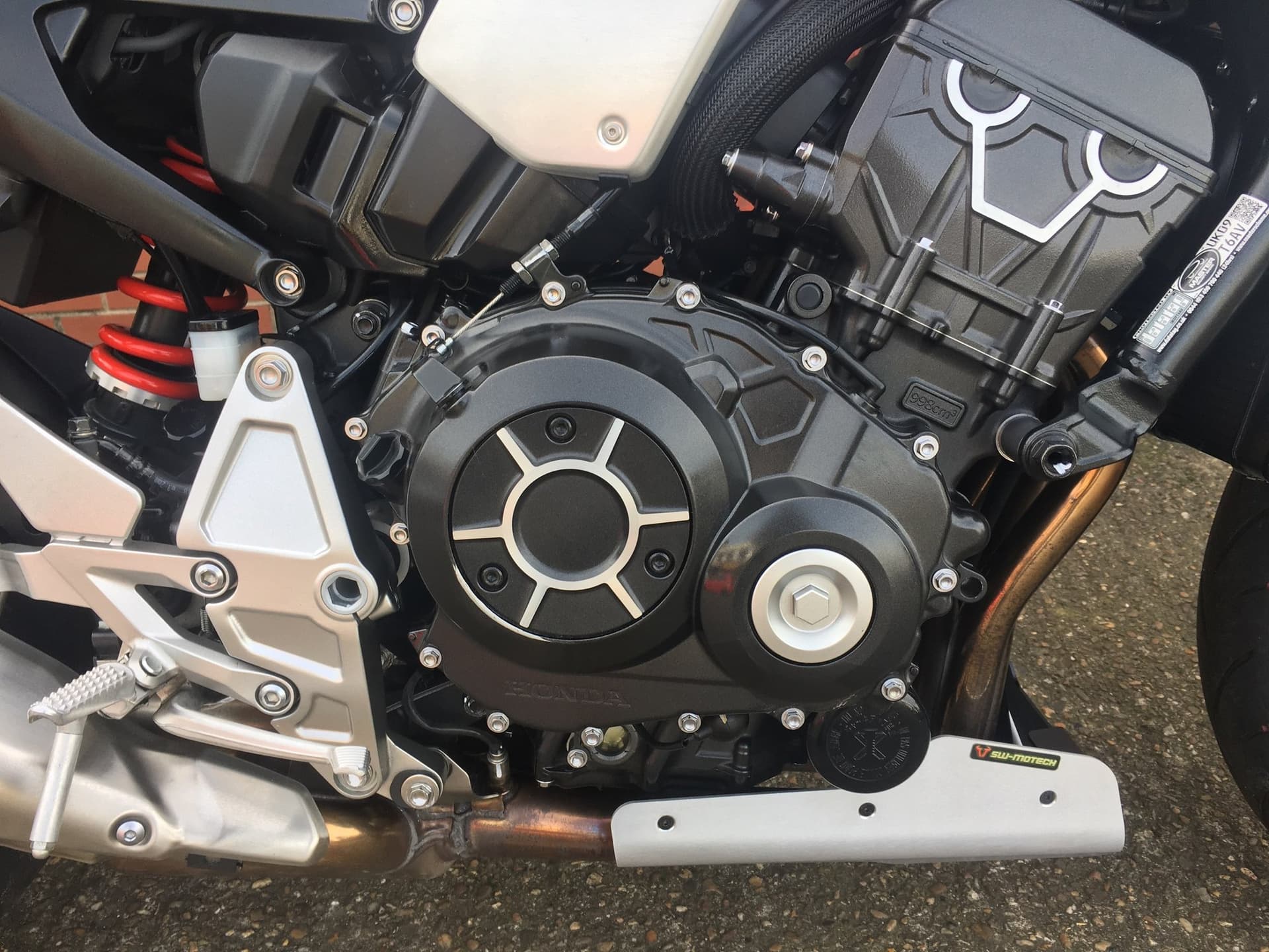 HONDA CB1000RA-J thumbnail 5