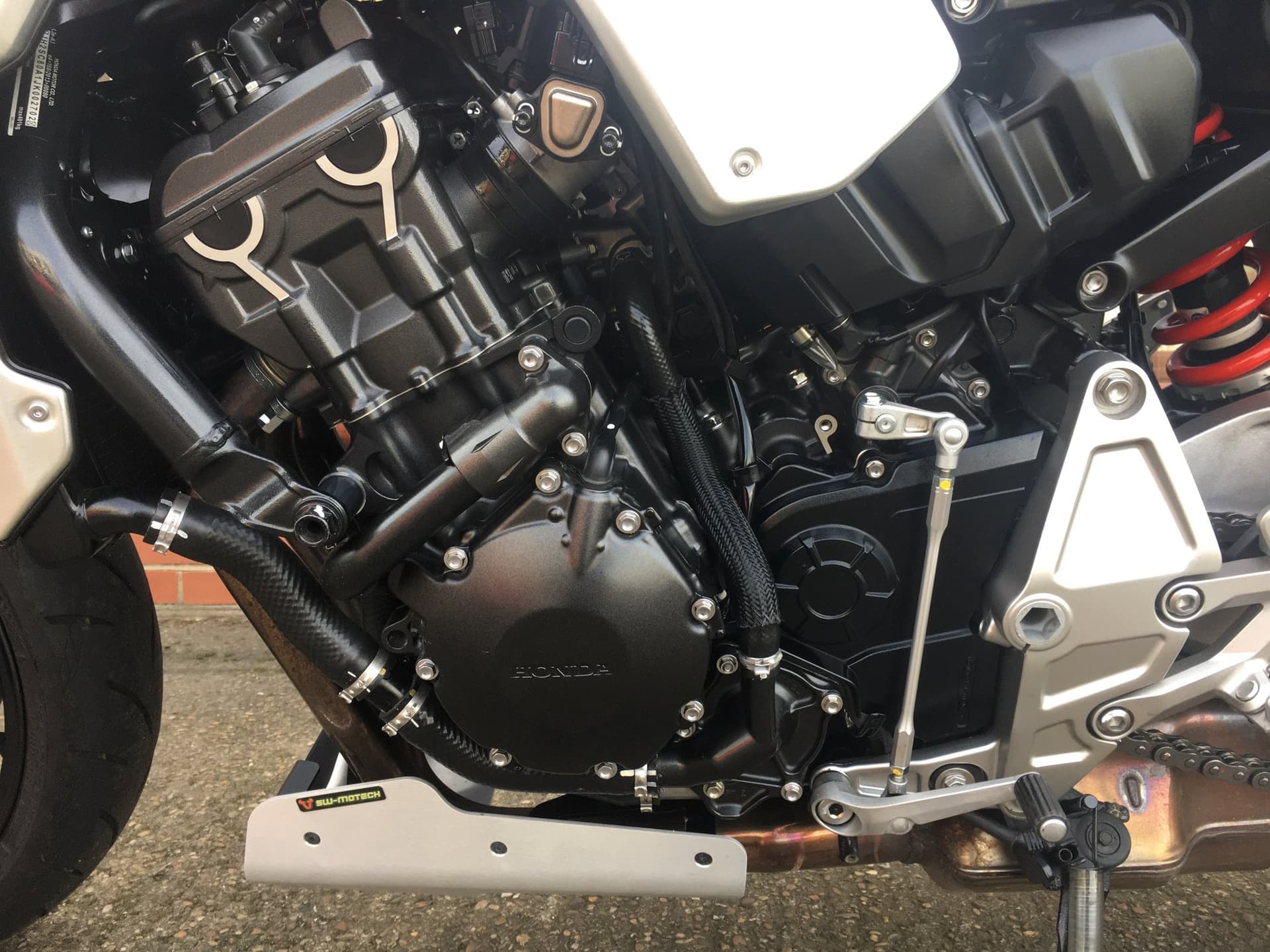 HONDA CB1000RA-J thumbnail 6