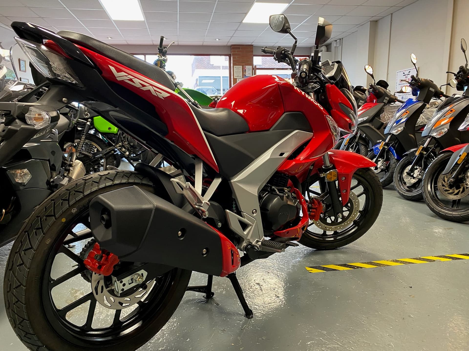 KYMCO VISAR 125 thumbnail 2
