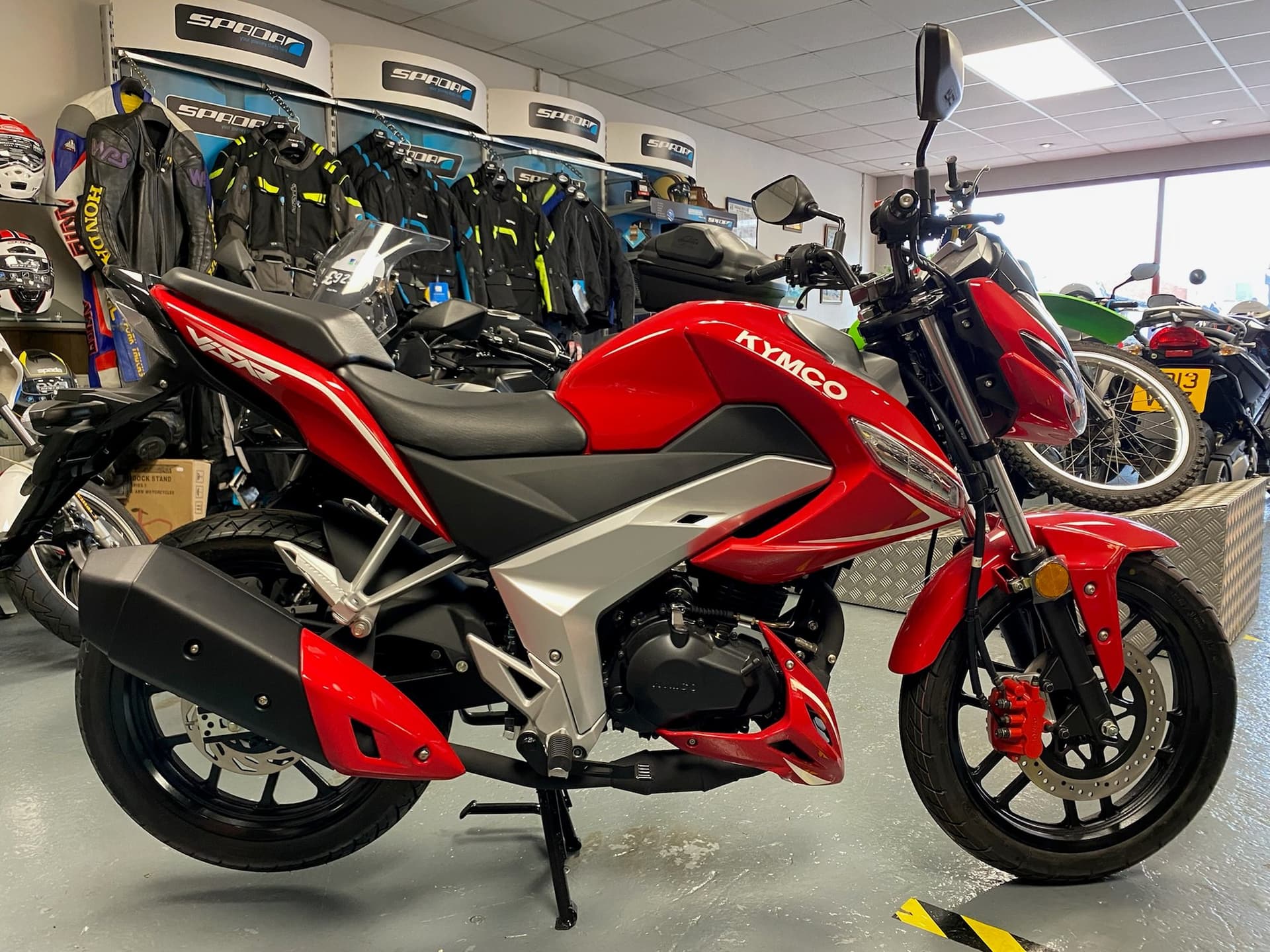 KYMCO VISAR 125 thumbnail 3