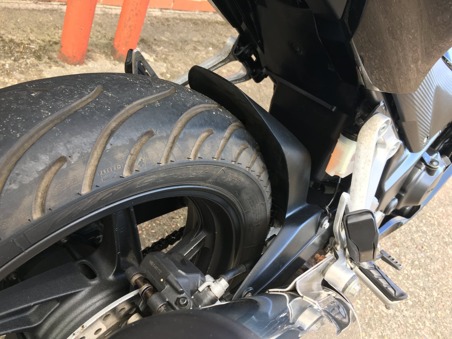 HONDA CBR300 RA-F thumbnail 12