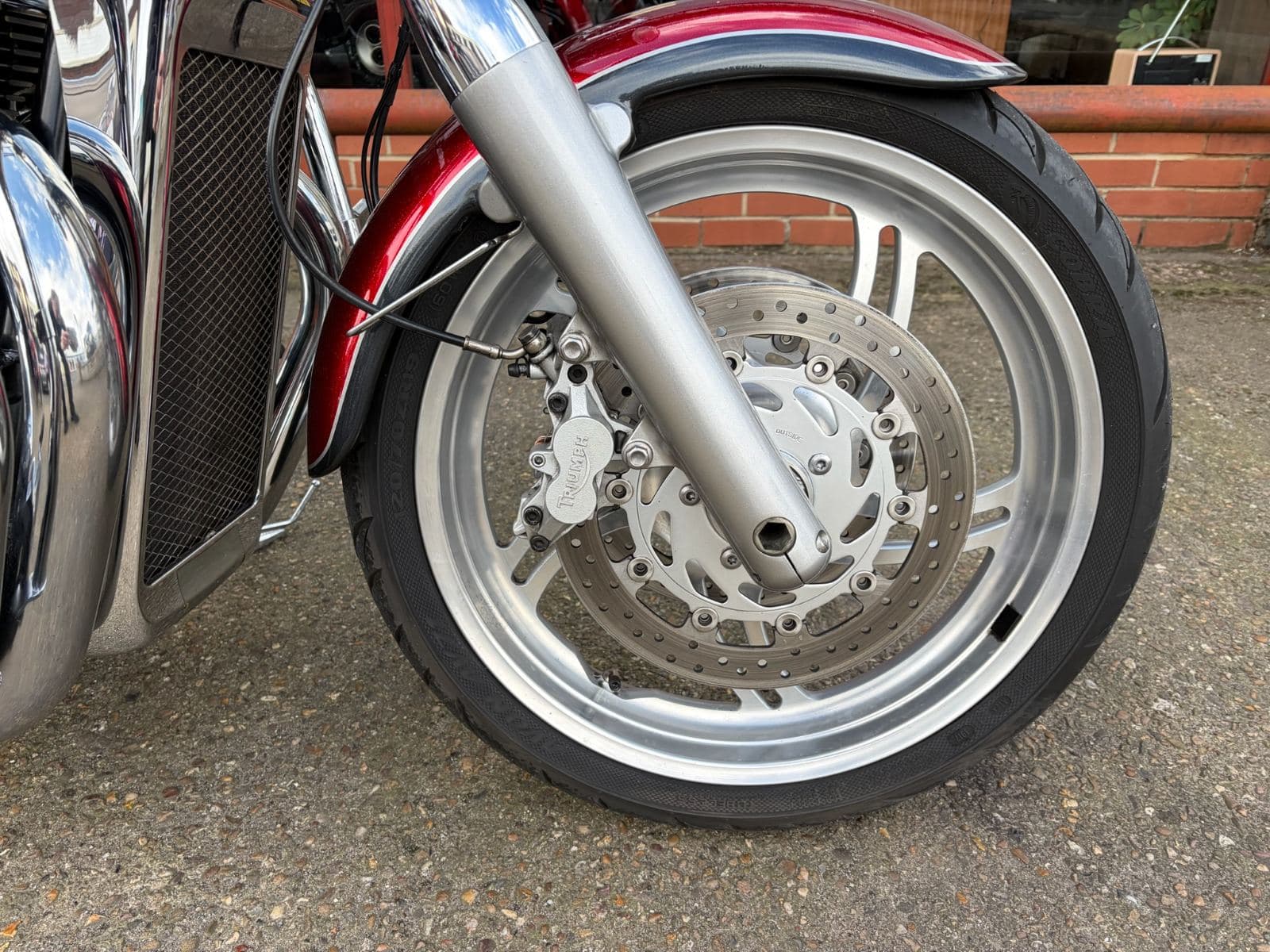 Triumph Thunderbird 1600 thumbnail 4