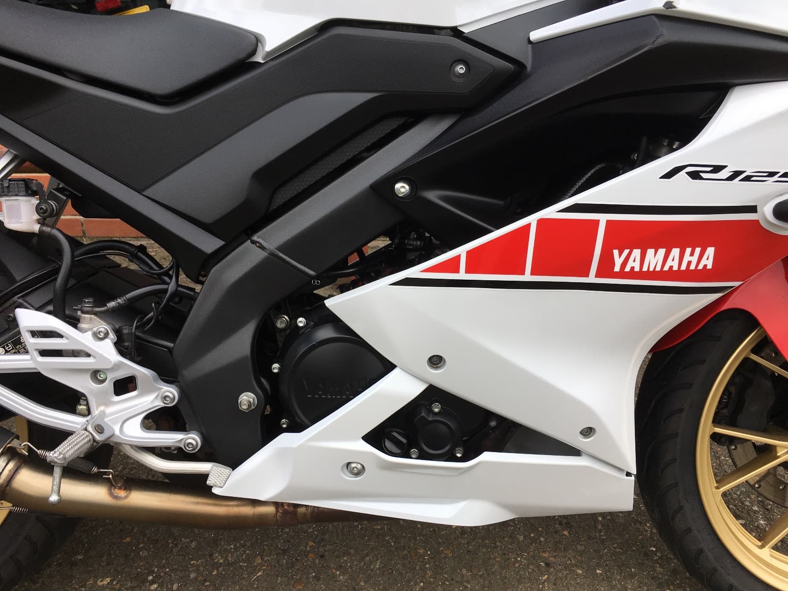 YAMAHA R125 thumbnail 6