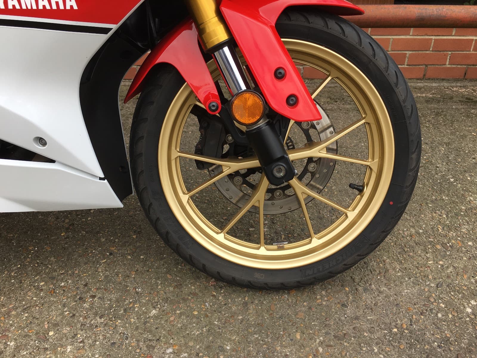 YAMAHA R125 thumbnail 4