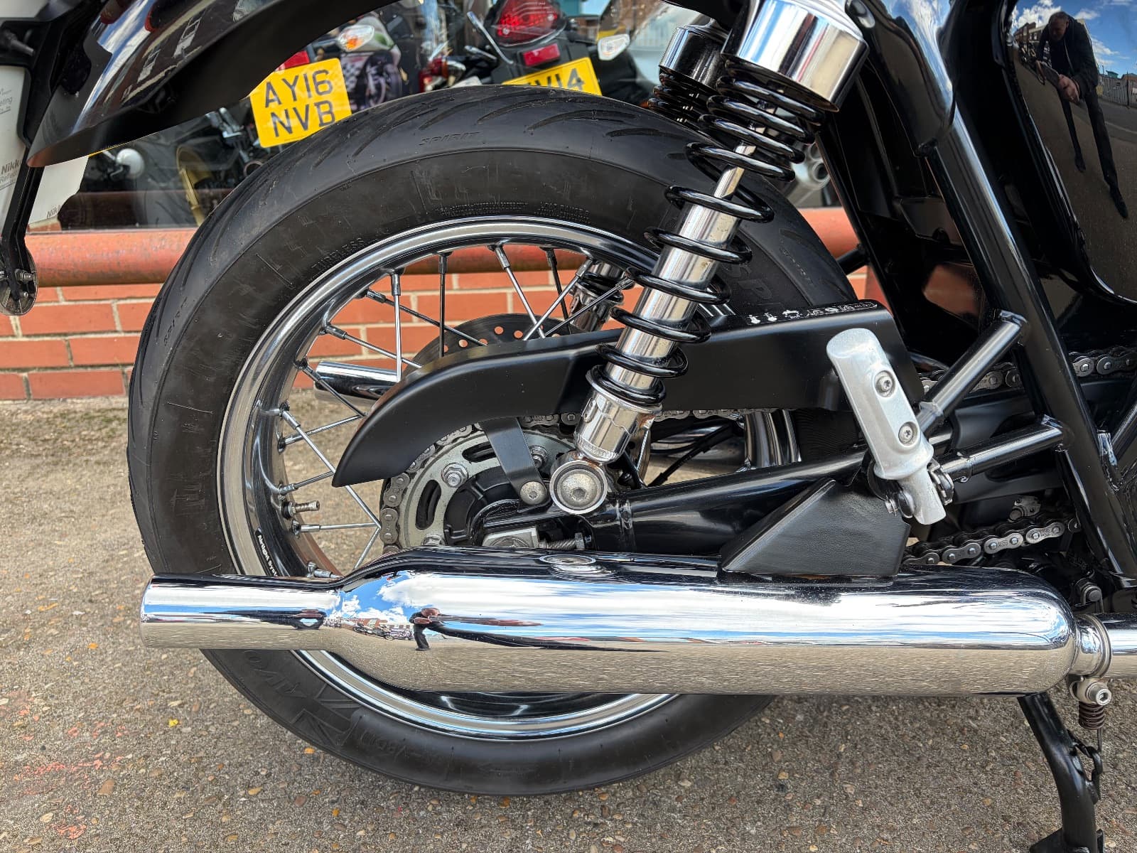 TRIUMPH BONNEVILLE T120 thumbnail 6