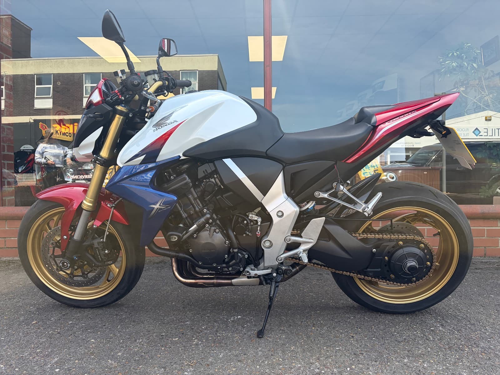 HONDA CB1000 thumbnail 7