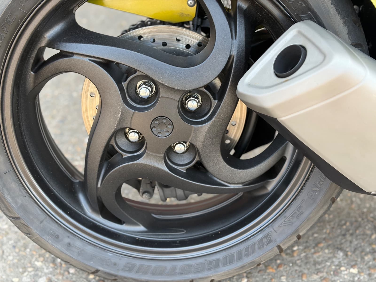 HONDA CB1000 thumbnail 4