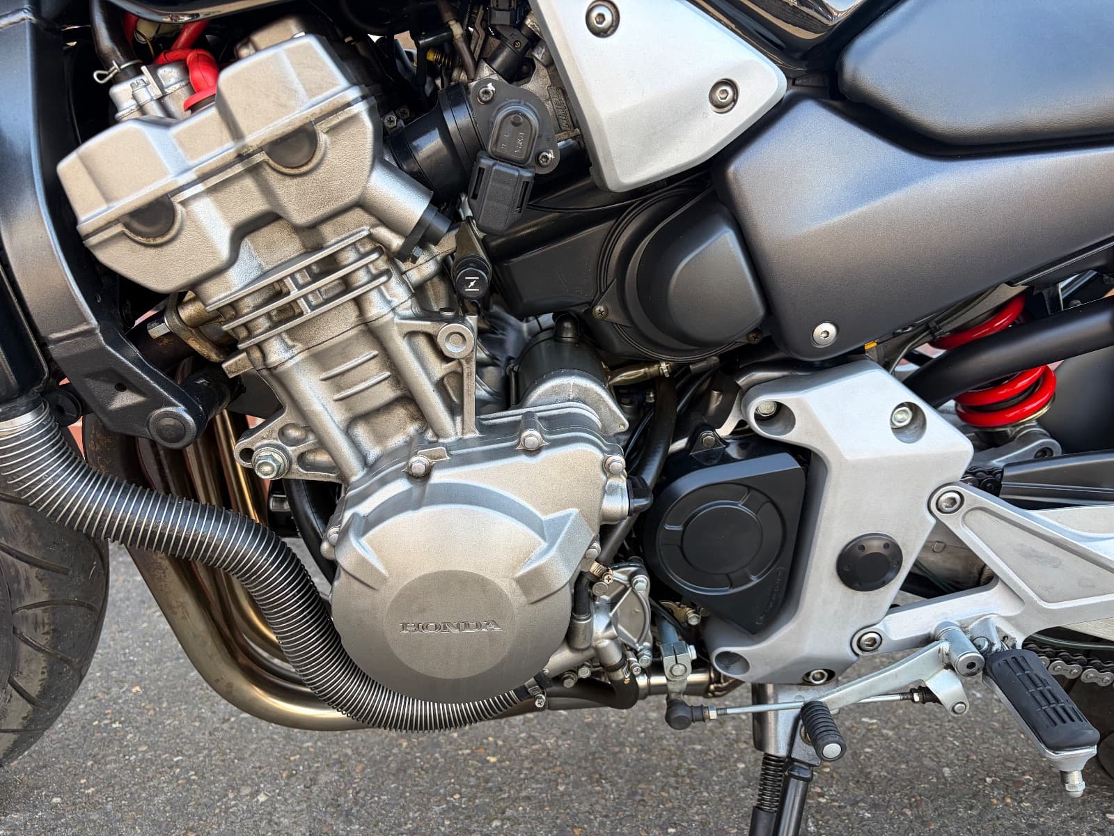 HONDA CB900 Hornet thumbnail 10
