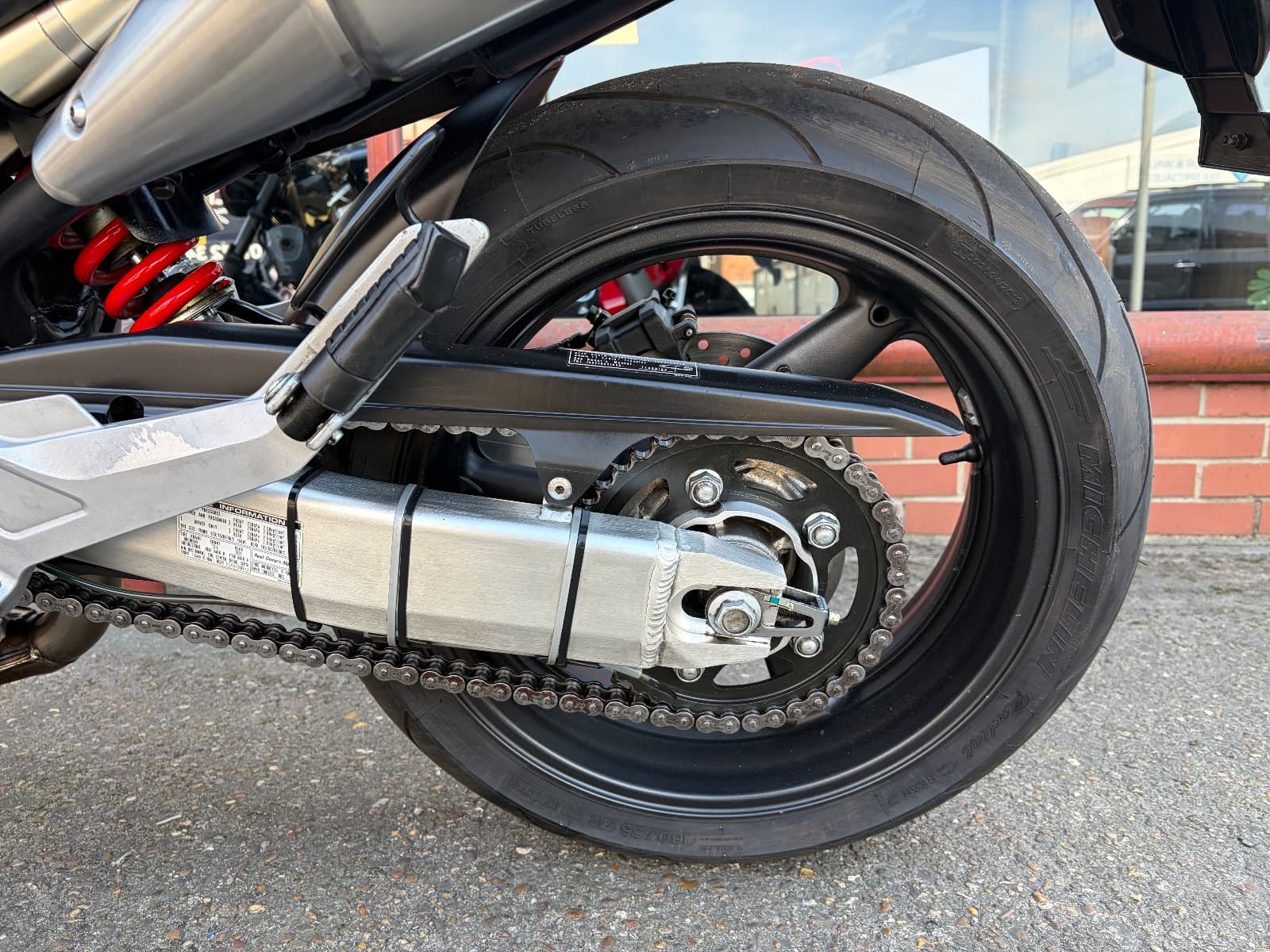 HONDA CB900 Hornet thumbnail 11
