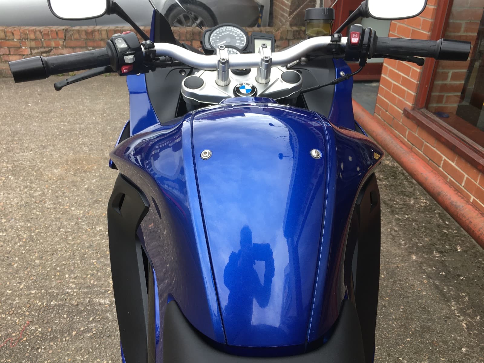 BMW F 800 GT thumbnail 9