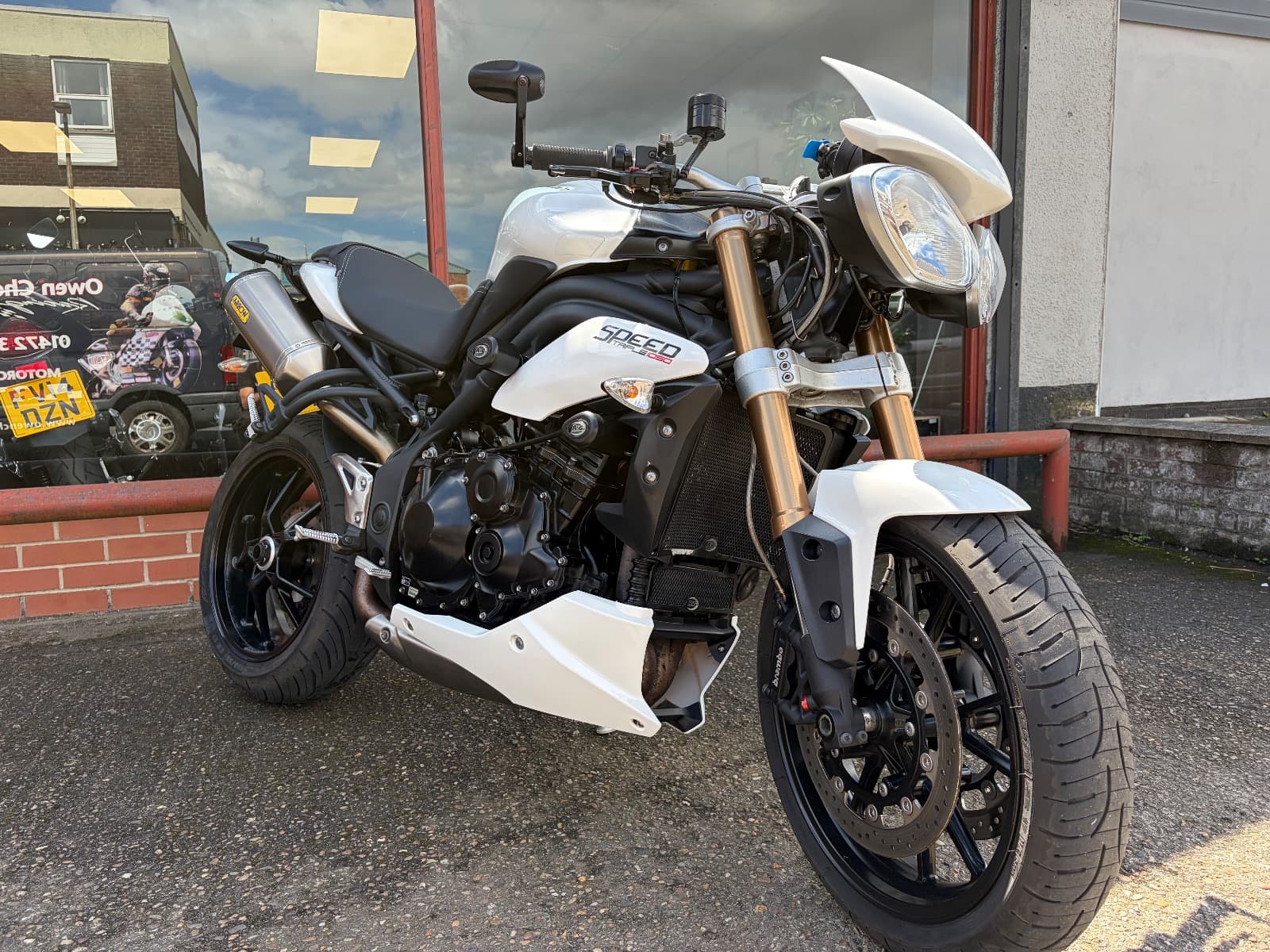 TRIUMPH SPEED TRIPLE 1050 thumbnail 5