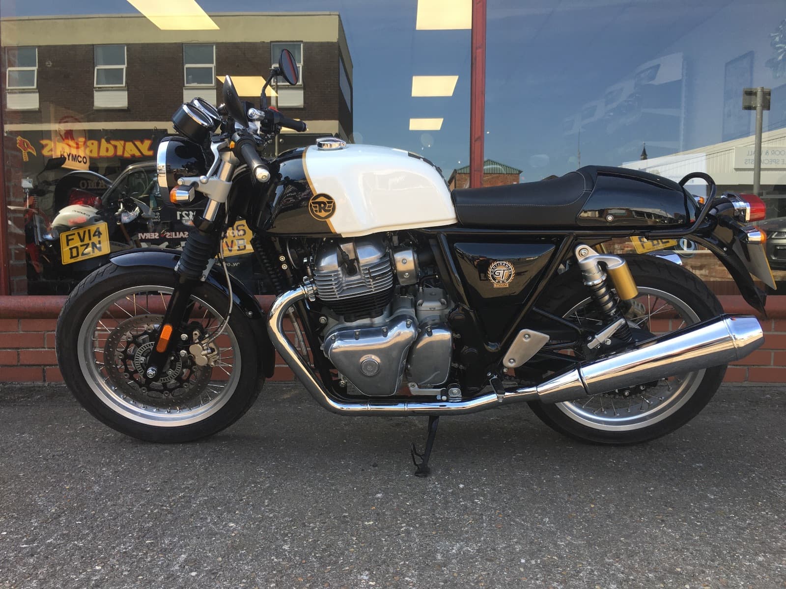 ROYAL ENFIELD CONTINENTAL GT650 thumbnail 6