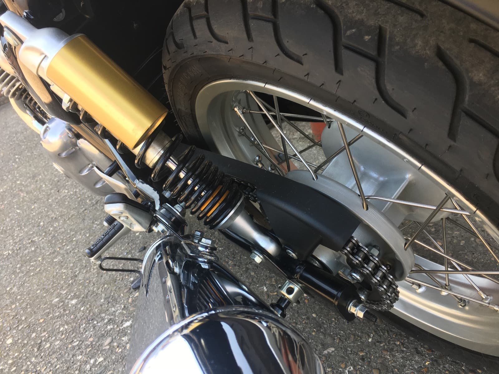 ROYAL ENFIELD CONTINENTAL GT650 thumbnail 9