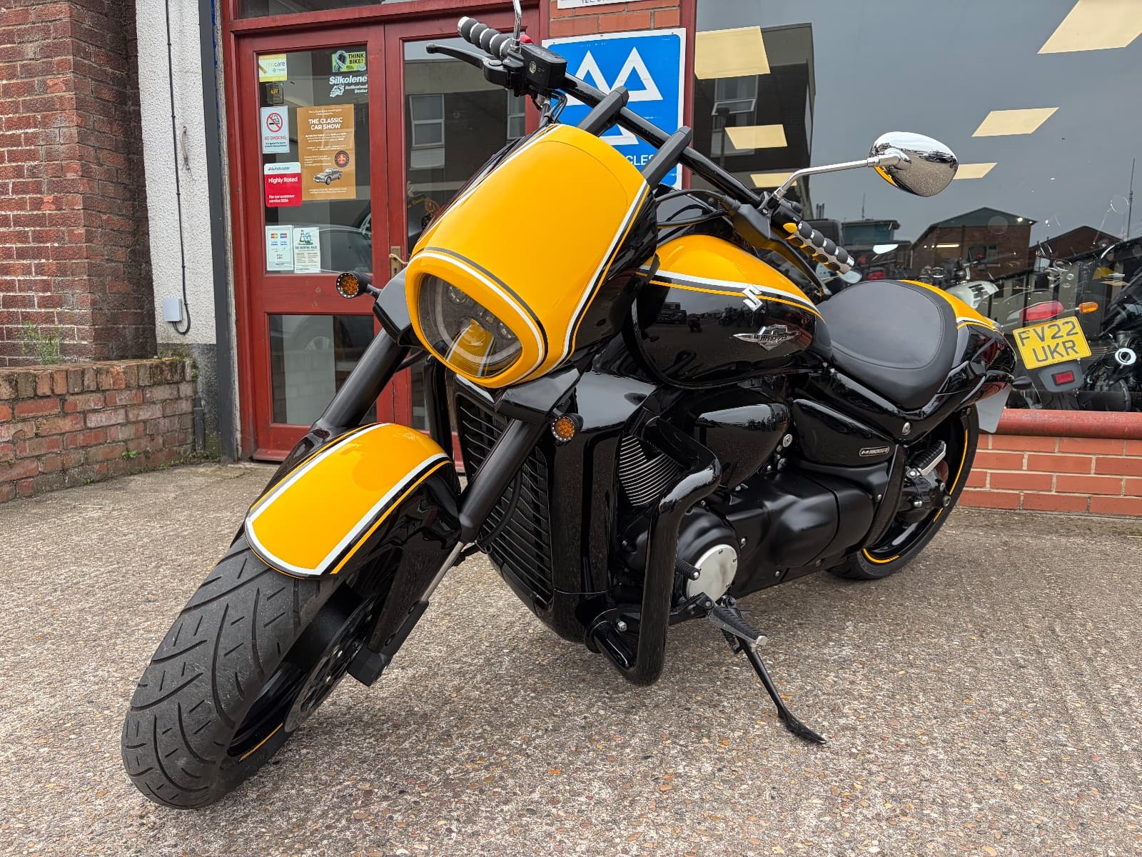 SUZUKI VZR1800 thumbnail 6