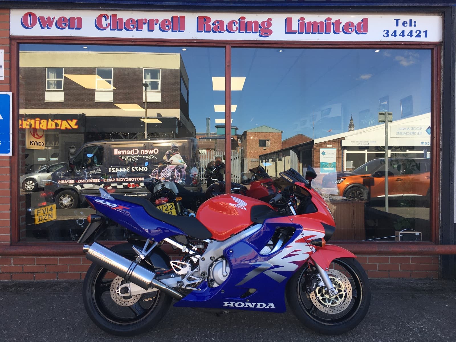 HONDA CBR600F