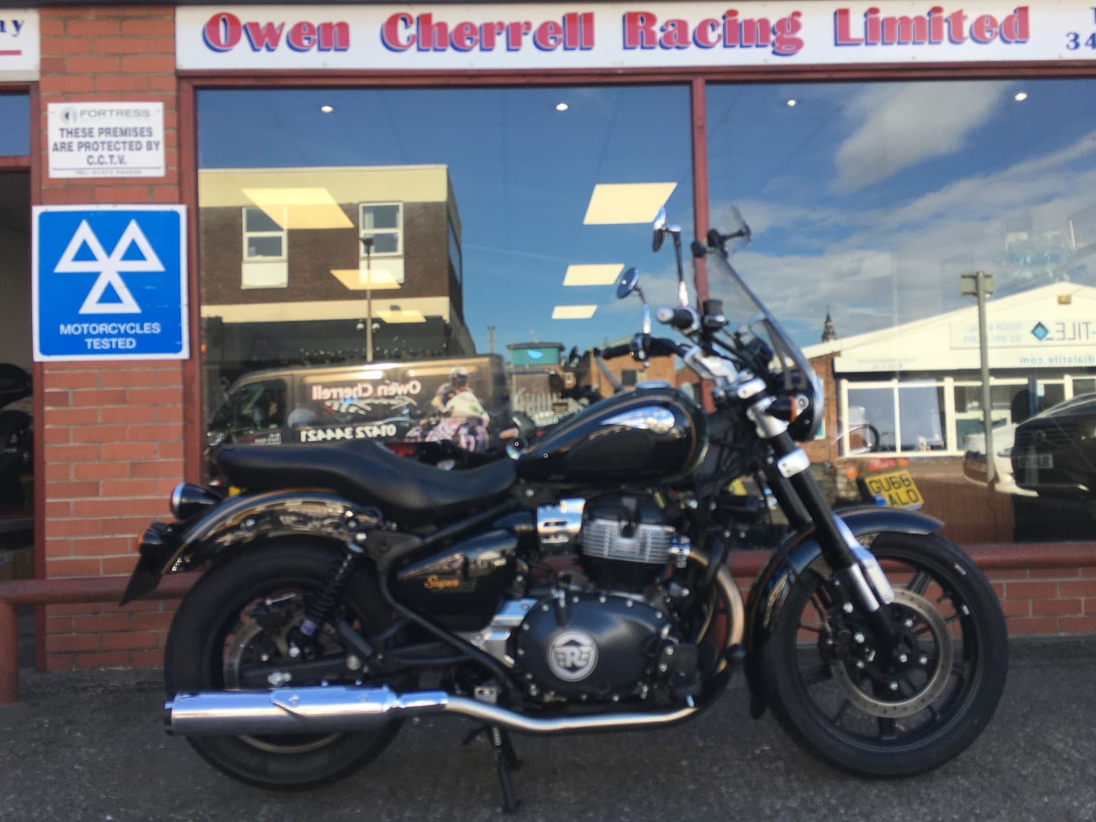 ROYAL ENFIELD SUPER METEOR 650